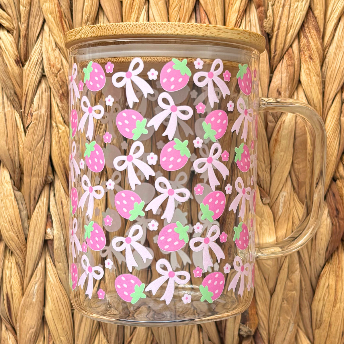Coquette Strawberries 15 oz. Glass Mug